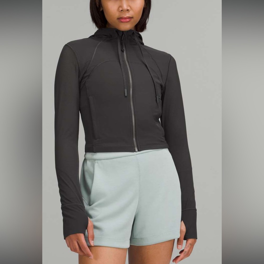 Lululemon Nulu and Mesh Cropped Define Jacket